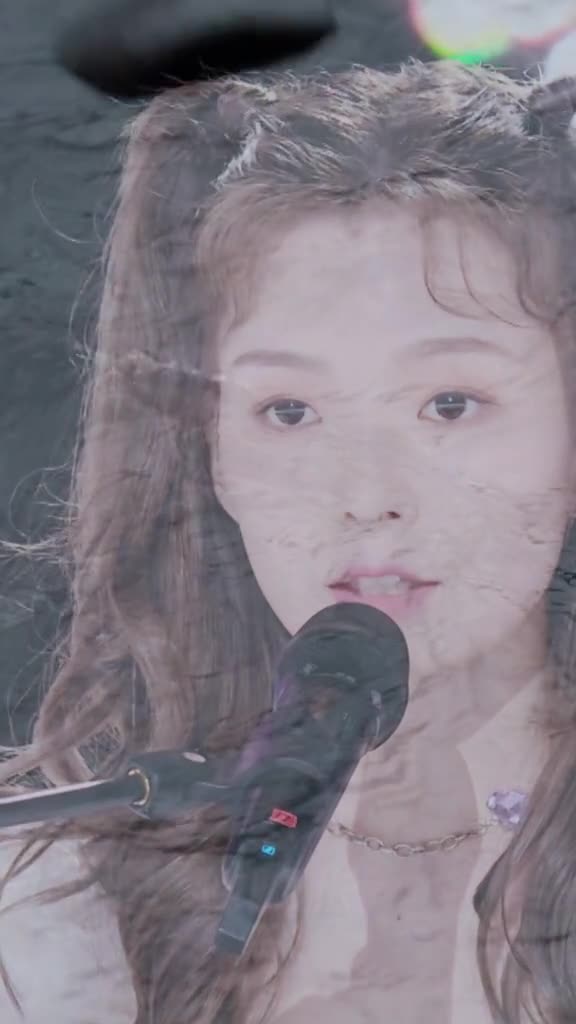 陈情令陈卓璇弹唱无羁听着熟悉的旋律,闪回的那些画面