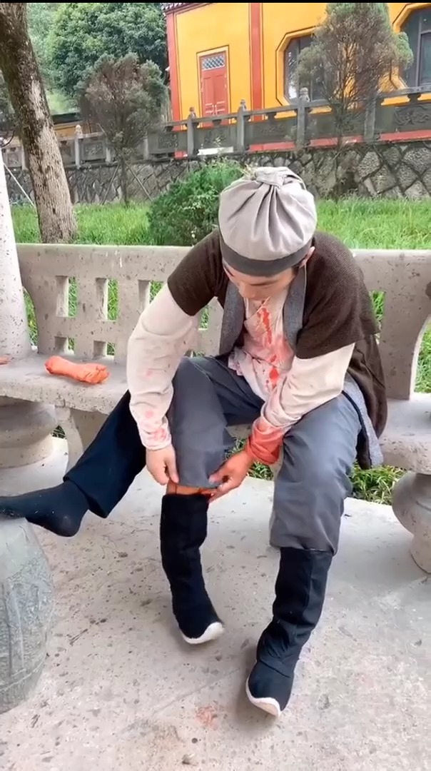 拍拍砍腿戏演员都有三条腿,有没有不知道的