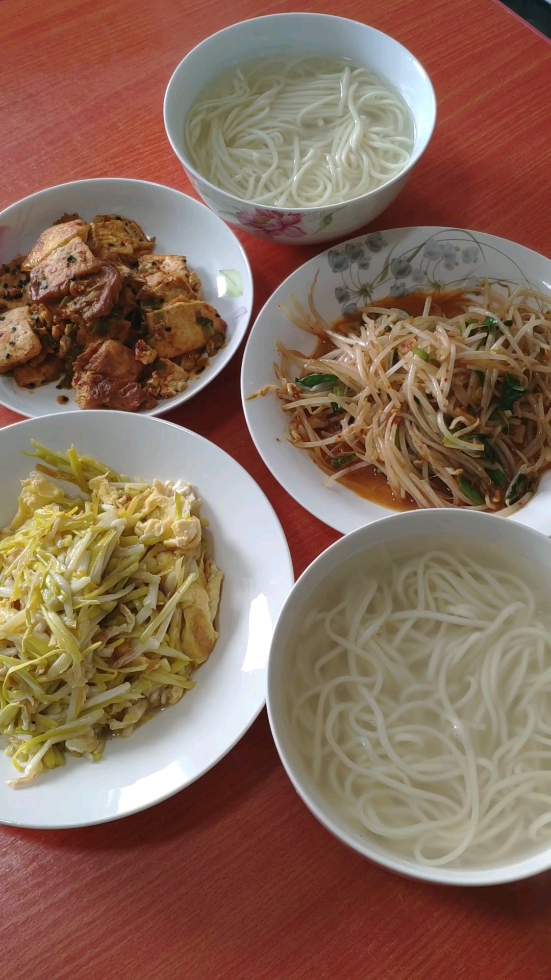 清水煮面条,家常便饭