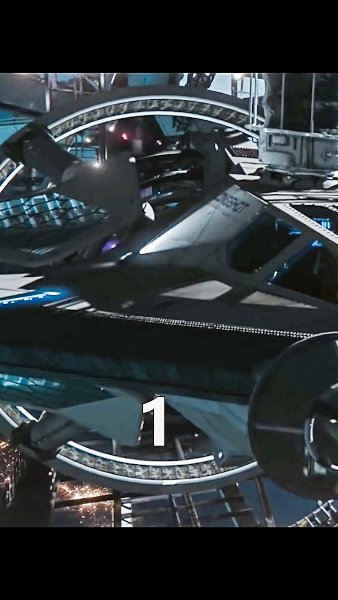 科幻大片#人类造了艘超光速飞船,首次试飞就误入高级文明,飞船直接被