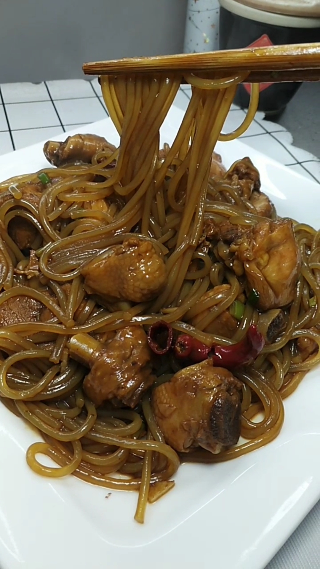 过年你家吃什么#小鸡炖粉条教程