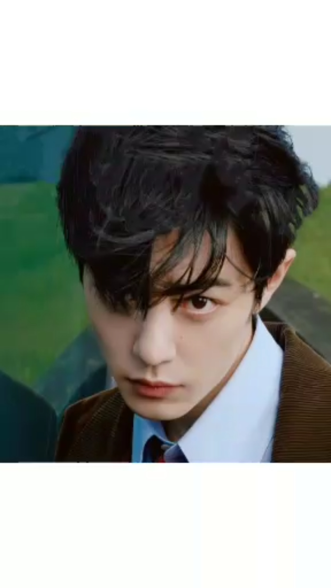 肖战#有一种"转变",叫肖战的"眼神杀",冷峻而又坚定!