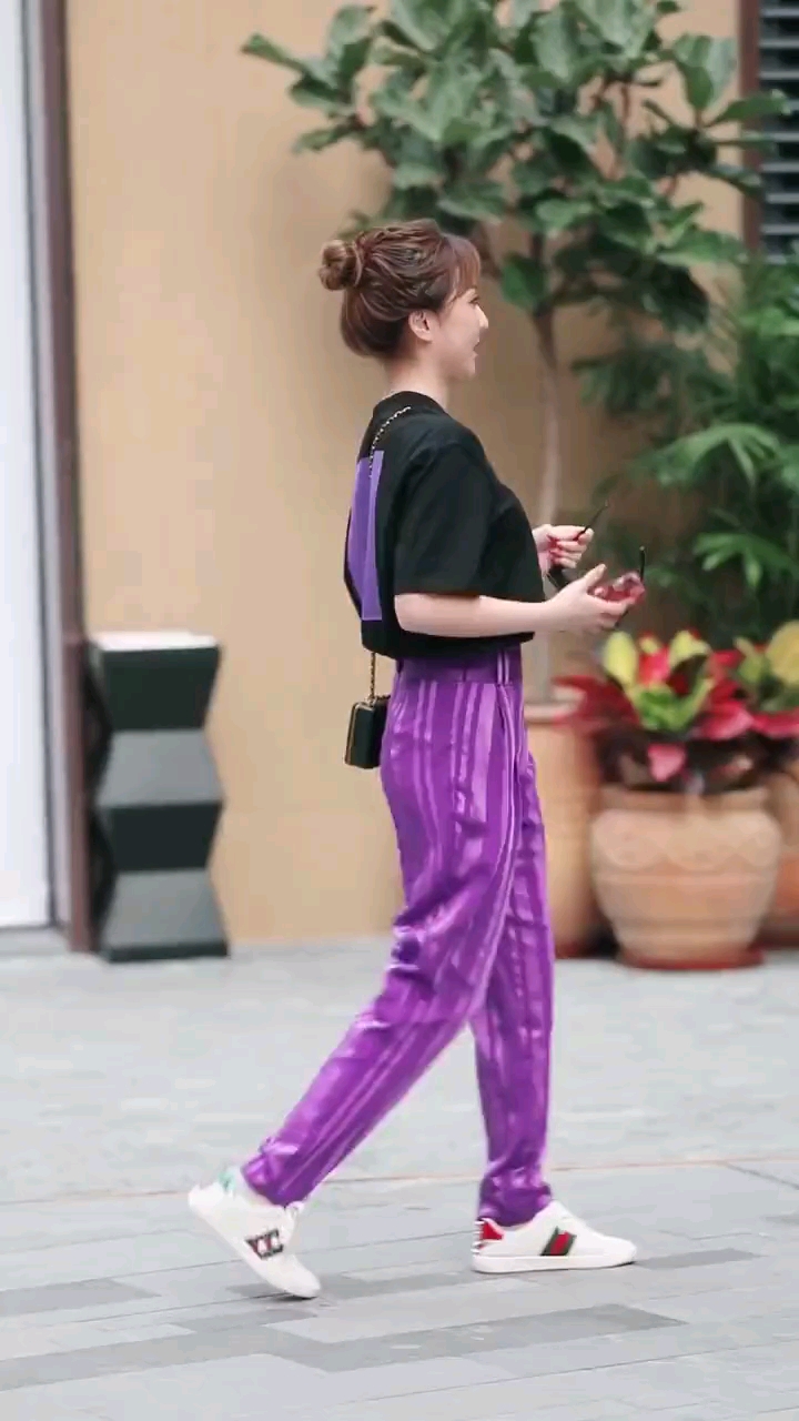 走路的姿势真好看