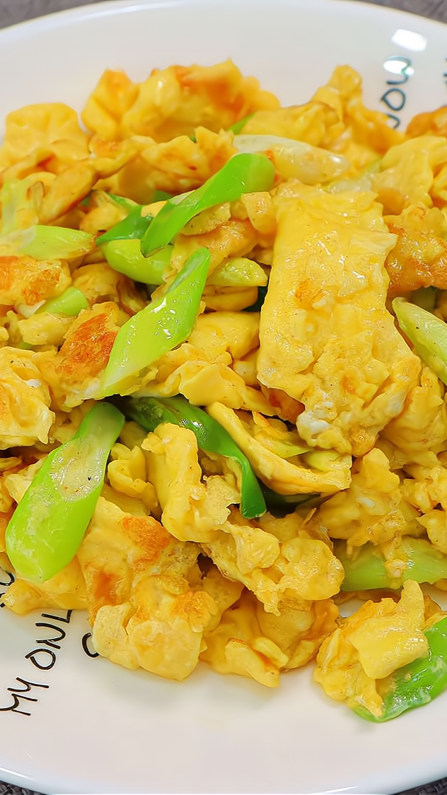 我要上热门#这才是大葱炒鸡蛋最好吃的做法,鲜香