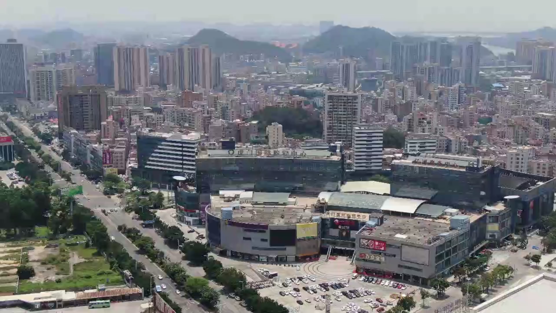 航拍虎门国际购物中心