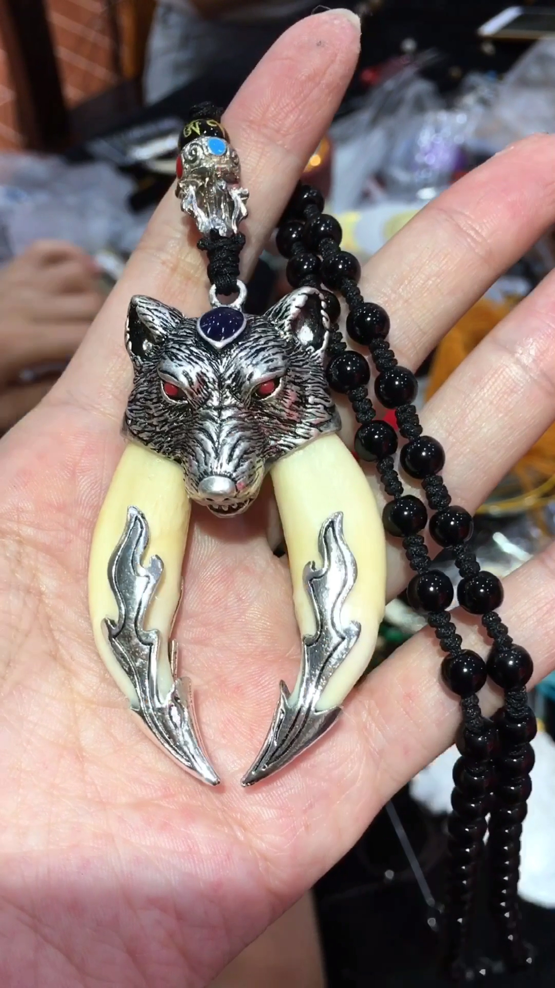 不是狠心拔牙而是头牙会影响二次成长招财辟邪保平安佩戴增添野性魅力