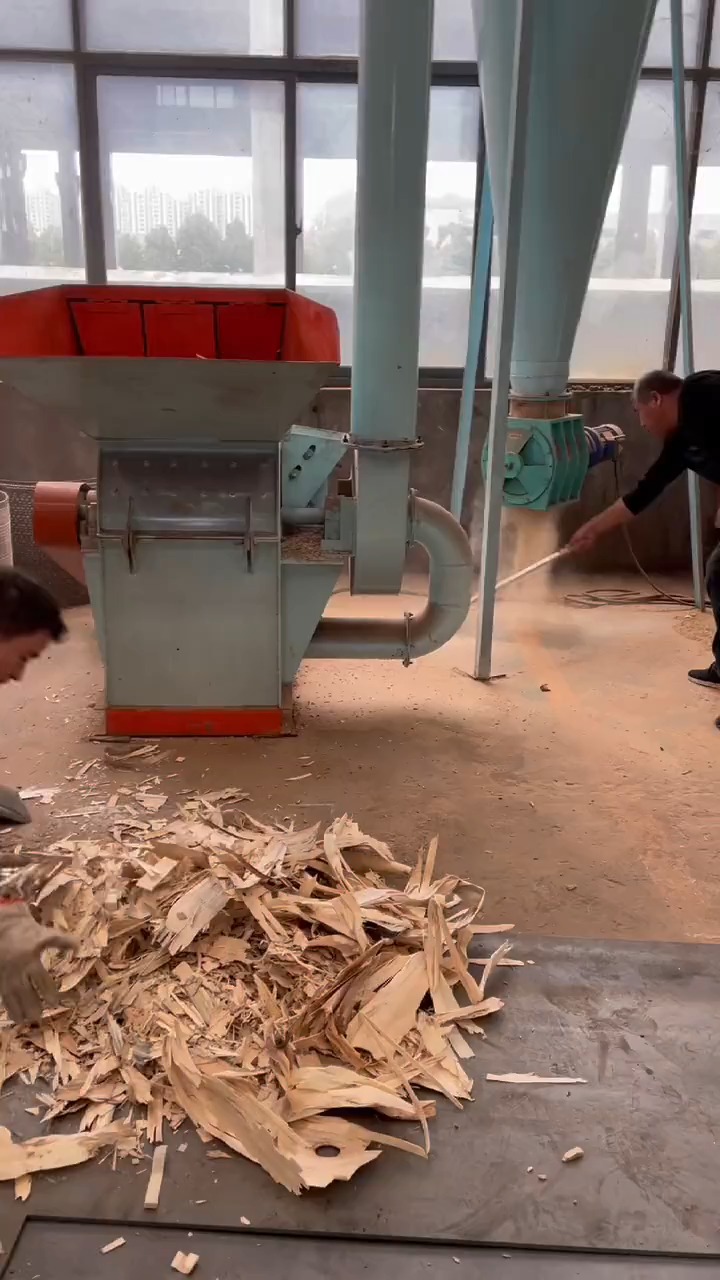 板皮粉碎机板皮粉碎机树皮粉碎机可成团进料粉碎出料均匀方便循环再