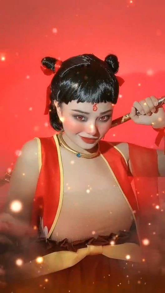 美妆分享哪吒仿妆眼神到位了吗