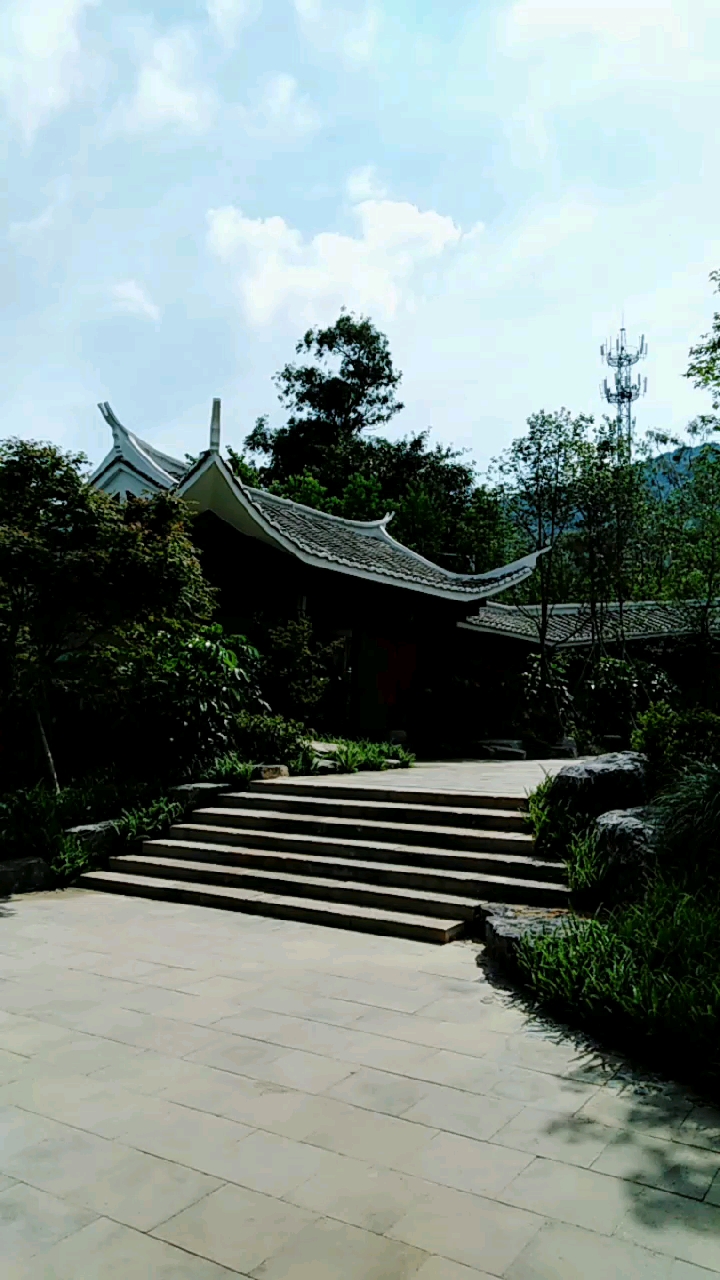 龙岩洞公园(龙岩)最新的公园