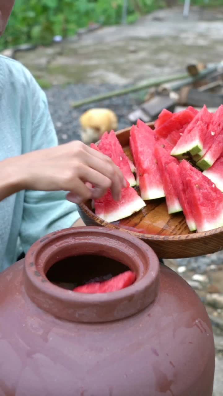 90后的童年回忆,耗时3个月,这是正宗古法西瓜霜