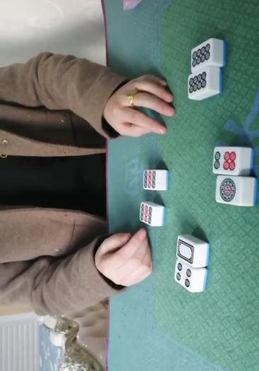 麻将推筒子换牌手法