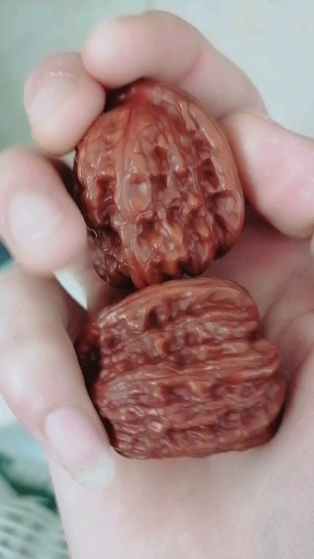 文玩核桃#好几年的赤龙真漂亮