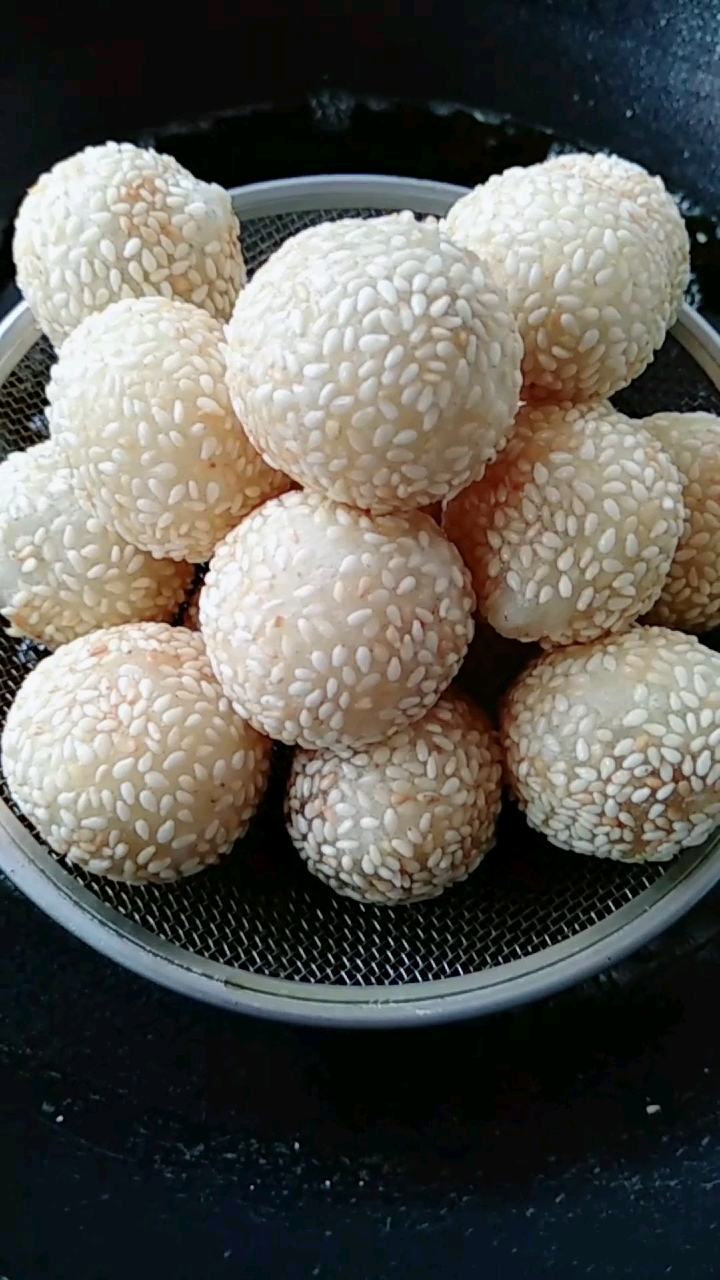 空心糯米芝麻球做法