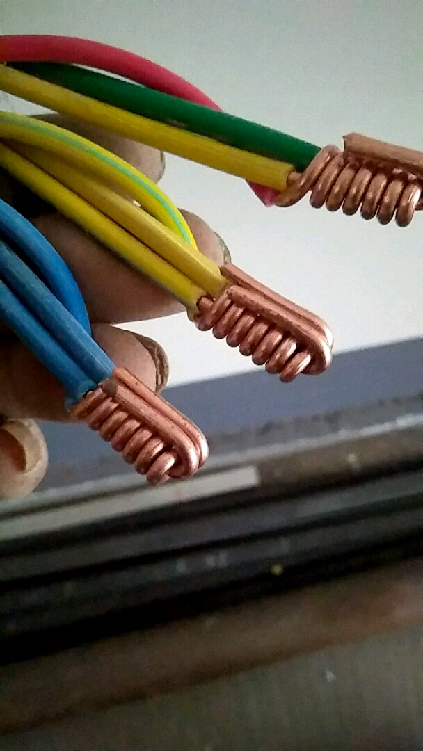 并线头要缠绕多少圈?