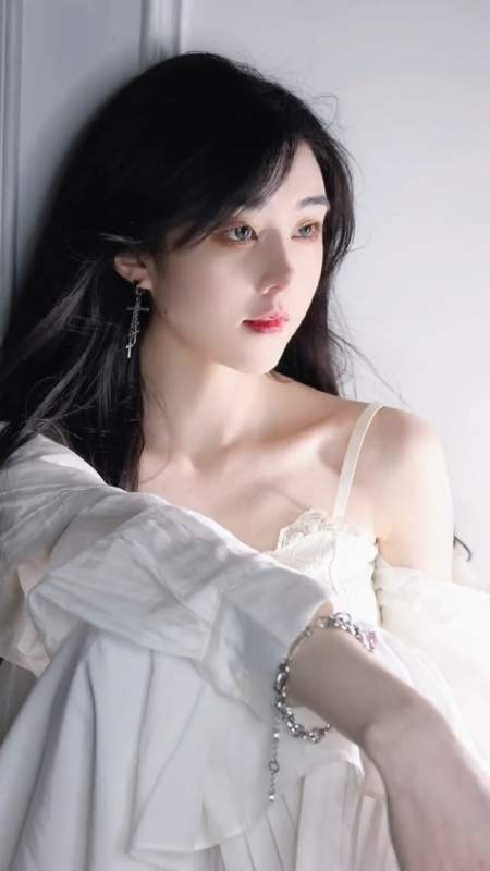 性感美女#性感纯欲天花板,漂亮神仙颜值的模特小姐姐,你们最喜欢导父