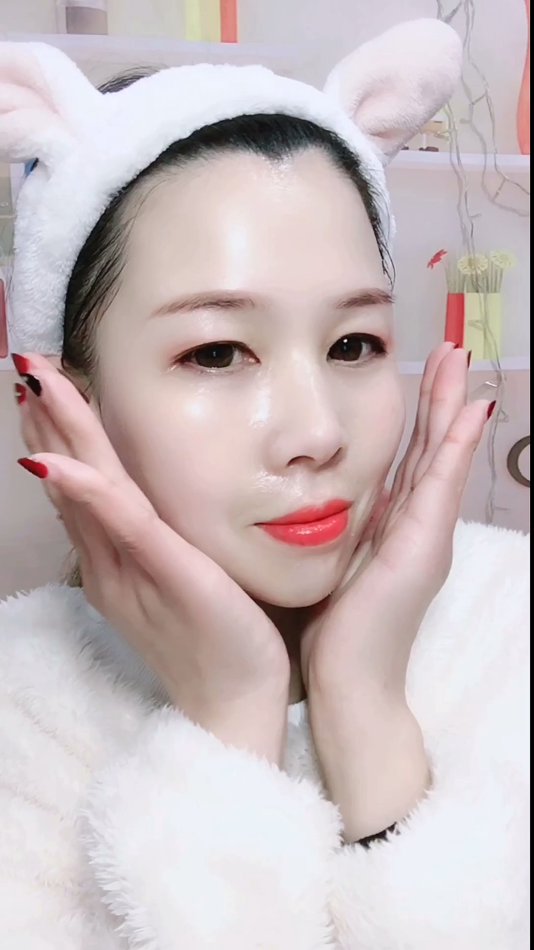 护肤#晚上涂,早上撕,一夜之后完全吸收,皮肤细腻光滑有光泽!