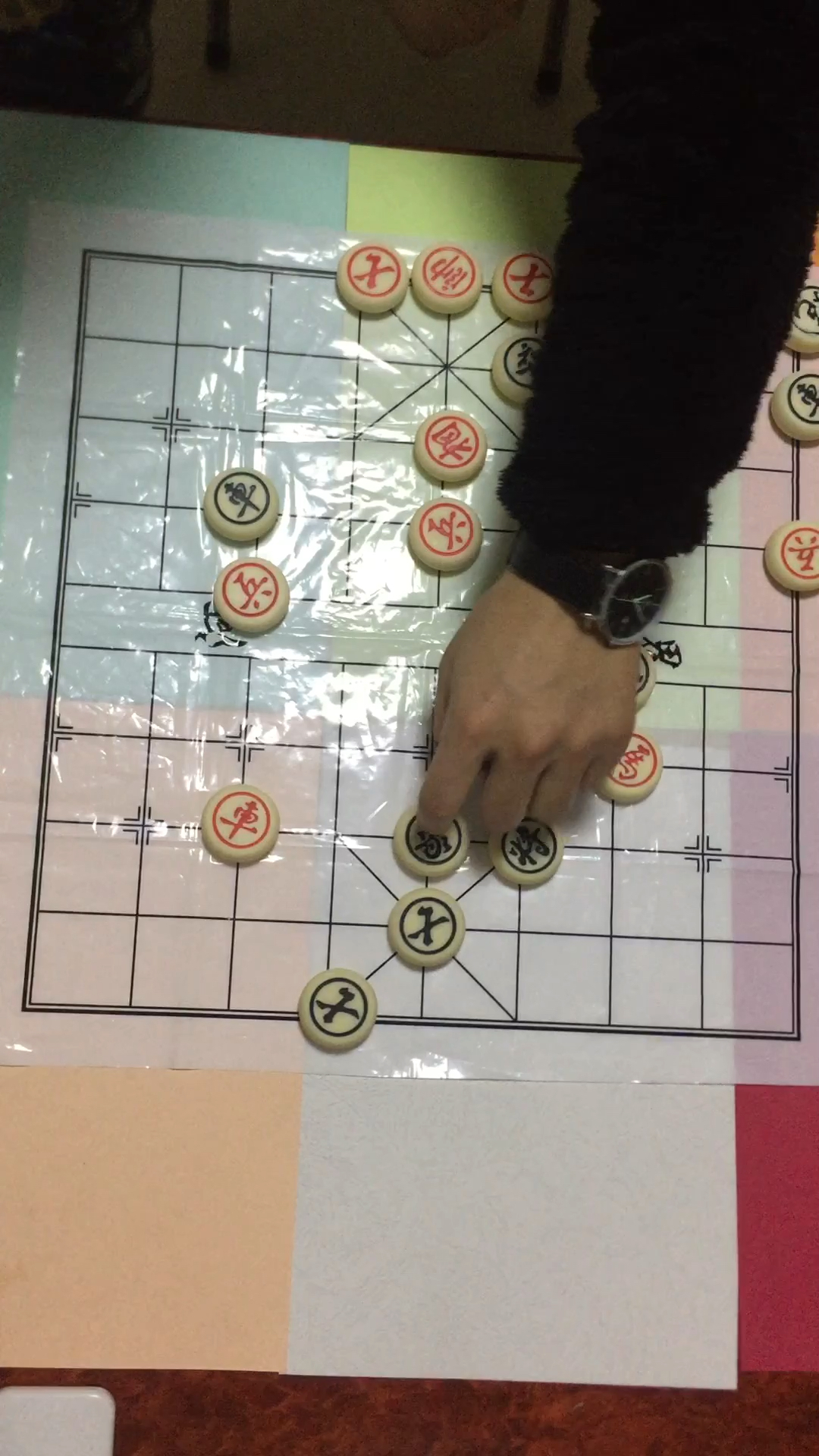 黑方最终无法守住红方高吊马的进攻