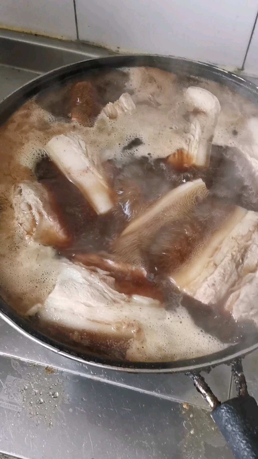 红肉碗头煮起来!