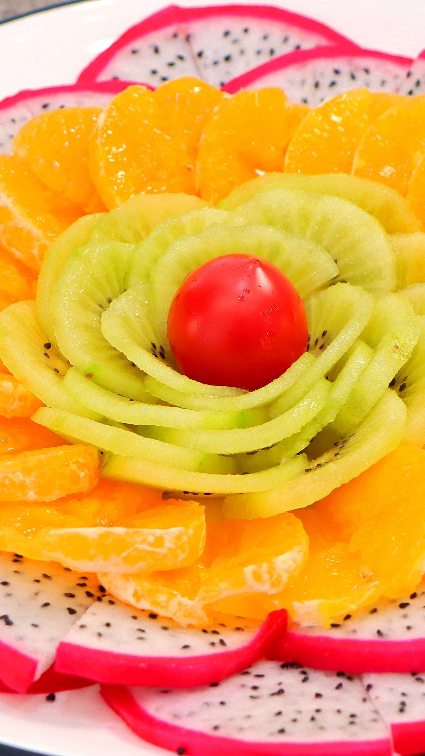 我要上热门#创意花式果盘,寓意来年,生活过得绚丽多彩,红红火火