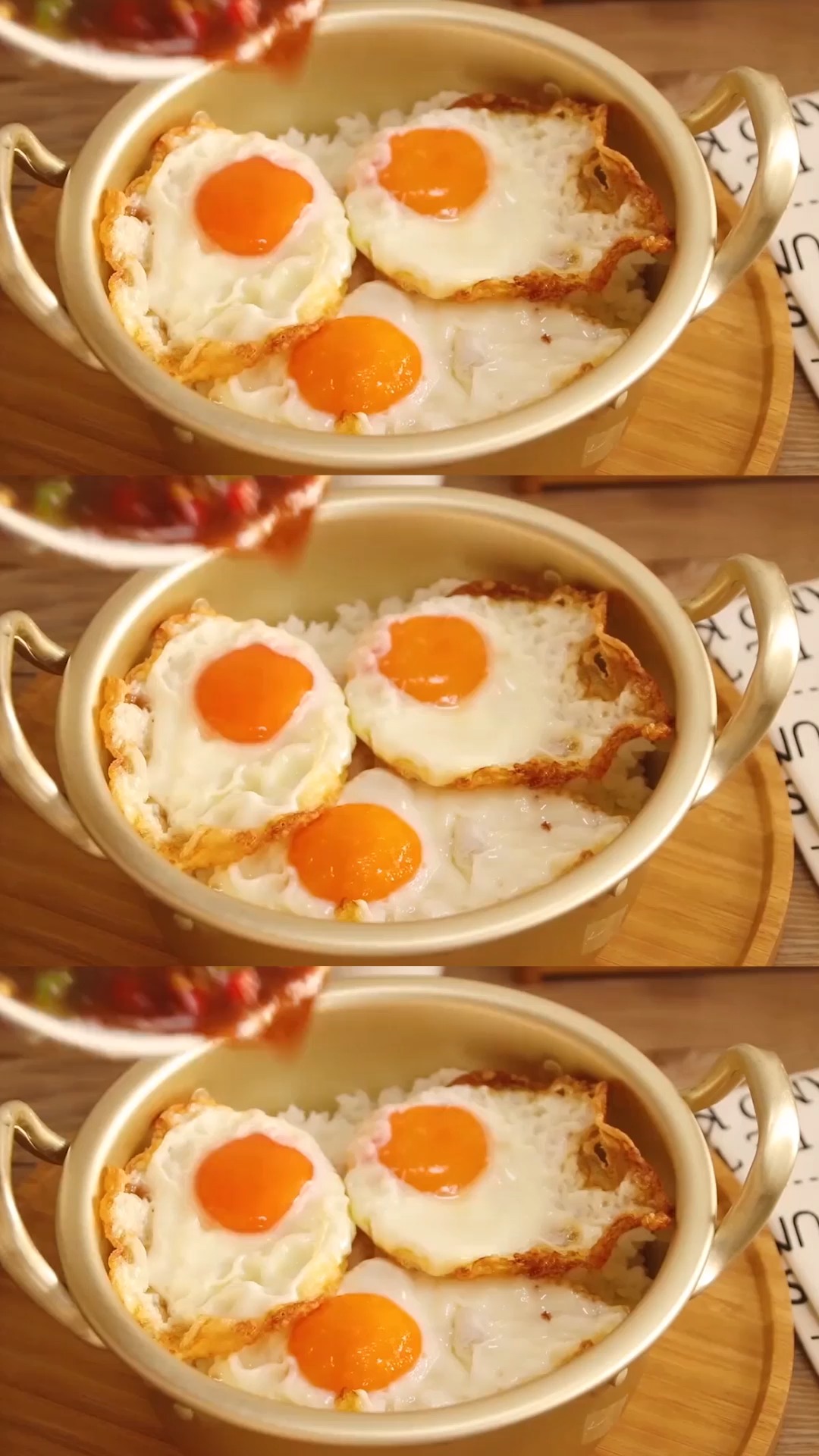 三个鸡蛋一锅饭,朴实无华的东北老式拌饭,属实太好吃啦!