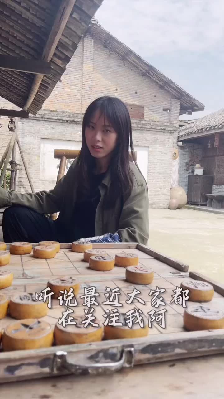 灭绝?郭襄?来峨眉,我们聊聊～#峨眉女侠凌云回师门@全民小助手