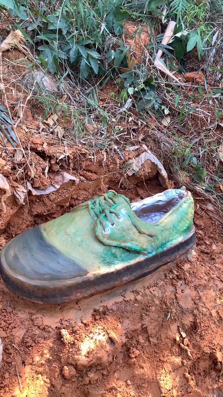 解放鞋#这双解放鞋承载着多少人的回忆?