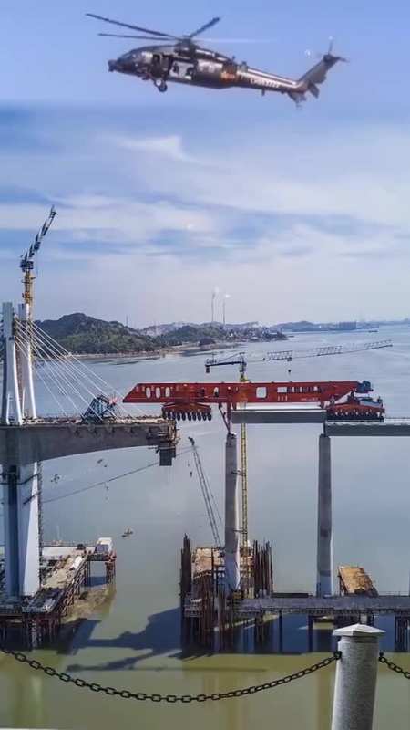 世界首台千吨级架桥机,我国昆仑号架桥机,建桥梁就像搭积木