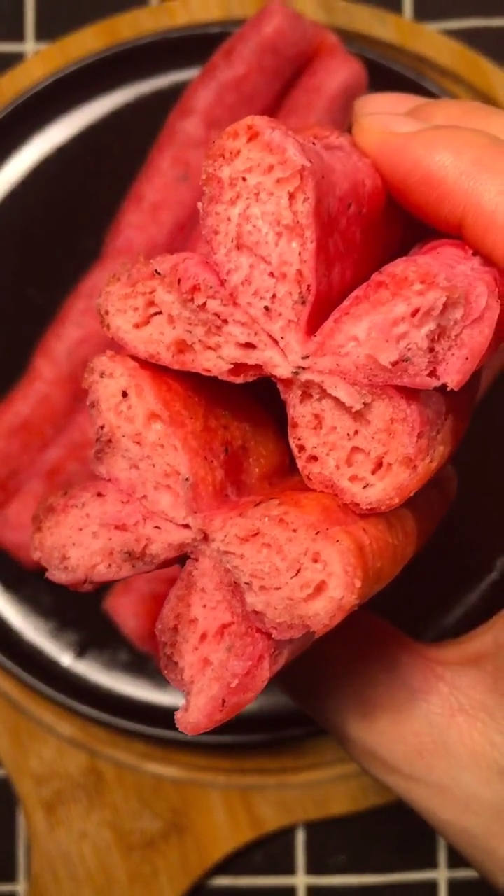 欢喜闹元宵#火龙果油条