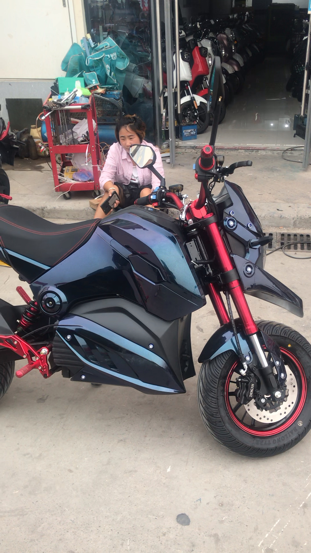 高配变色龙猴子m5