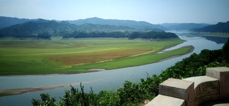 美丽的绿江村小天池,太美了!