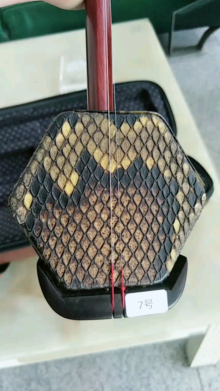 全民学二胡#明清旧料老红木二胡特殊芝麻鳞片蒙皮