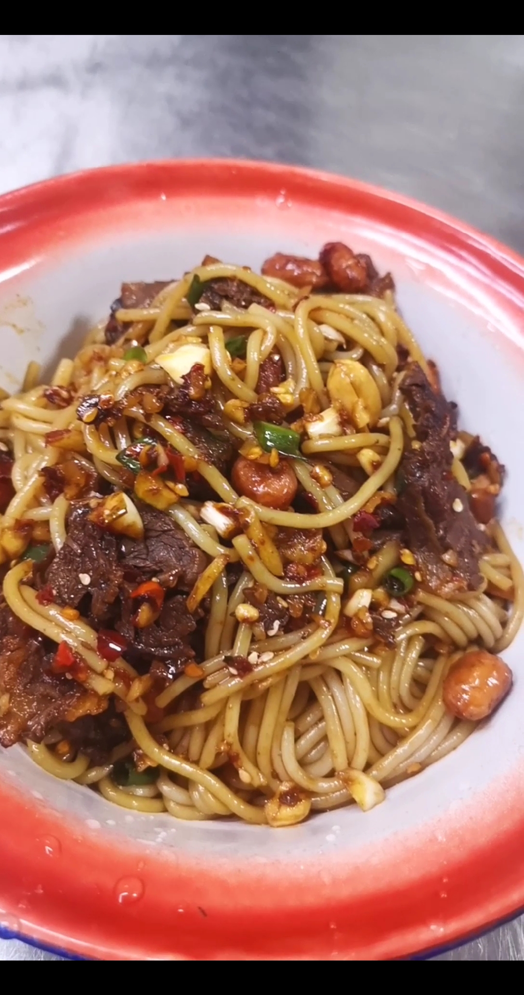 秀出你的拿手菜#牛肉拌粉一看就流口水