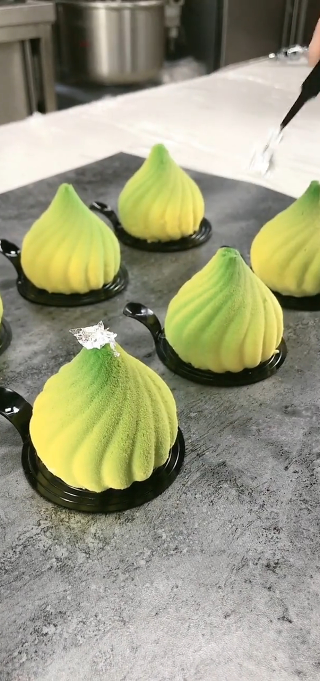 法式喷砂慕斯唯有美食与爱不可辜负.