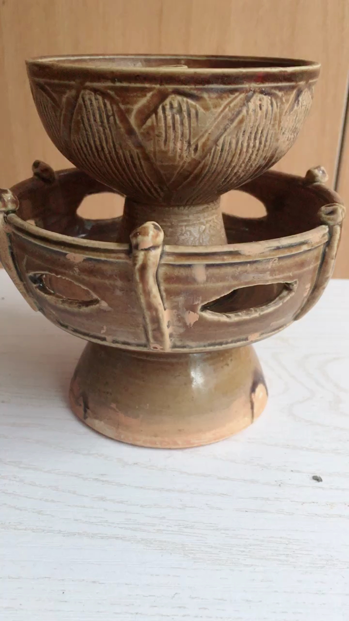 宋代福建将乐窑紫金釉油灯完整