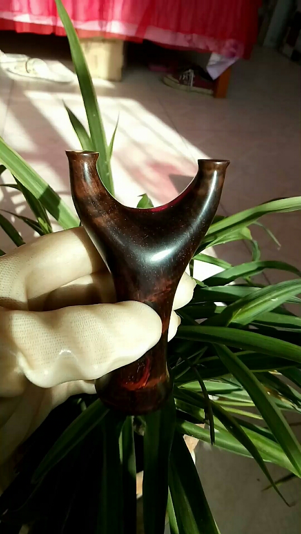 老挝大红酸枝飞虎,山水纹.