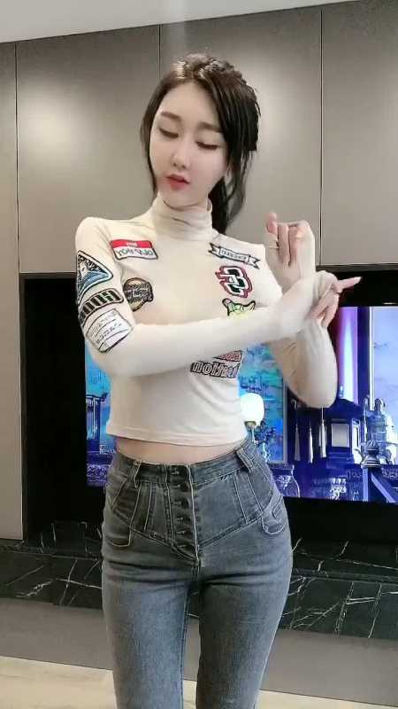 2020-11-24 0举报 耿婷poppy1