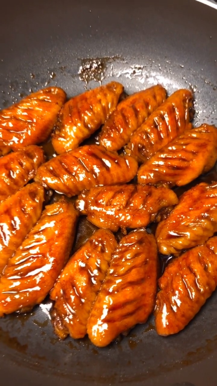 自制家庭美食#小朋友最喜欢的鸡翅做法