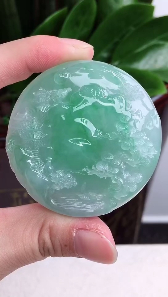 神仙级买家秀#缅甸天然翡翠老坑冰种满绿精雕意境 山水牌挂件