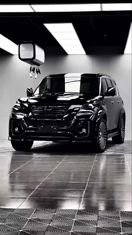 汽车那些事#途乐途乐改装汽车,巨石黑武士外观,温馨浪漫内饰……-度