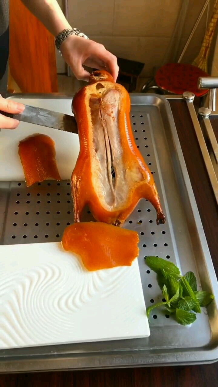 挂炉果木烤鸭完美的出品没有任何完美的样子让心动(1)