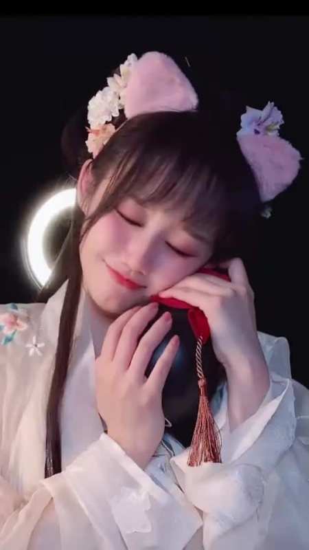 你喜欢的样子我都有馒小蛮原来这就是酒啊公子可愿