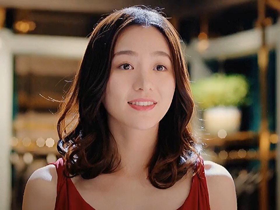 意外英雄#屌丝老迪拜逆袭撩到十亿富婆