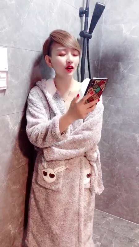 2020-10-22 0举报 歌手吴晶 1