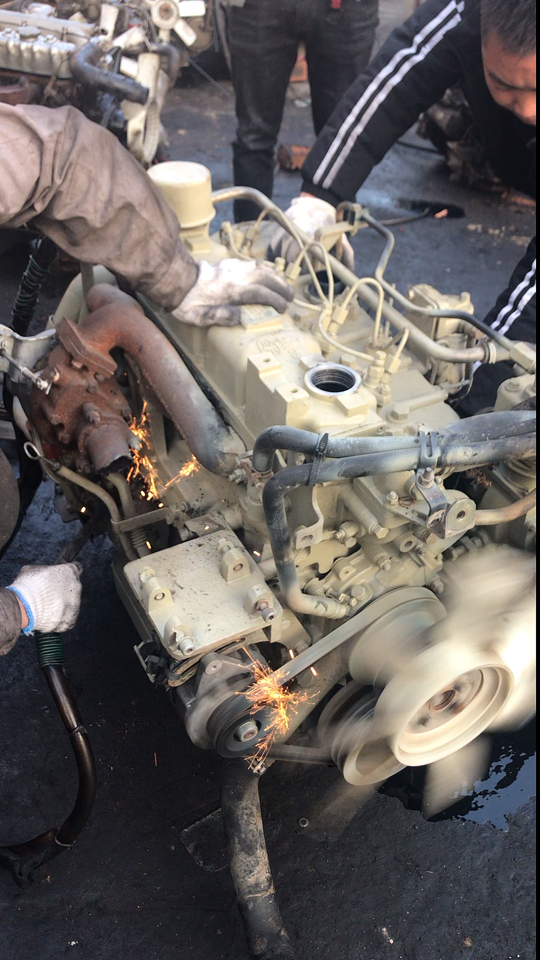 高手在民间#试车锡柴4110发动机动力十足-度小视