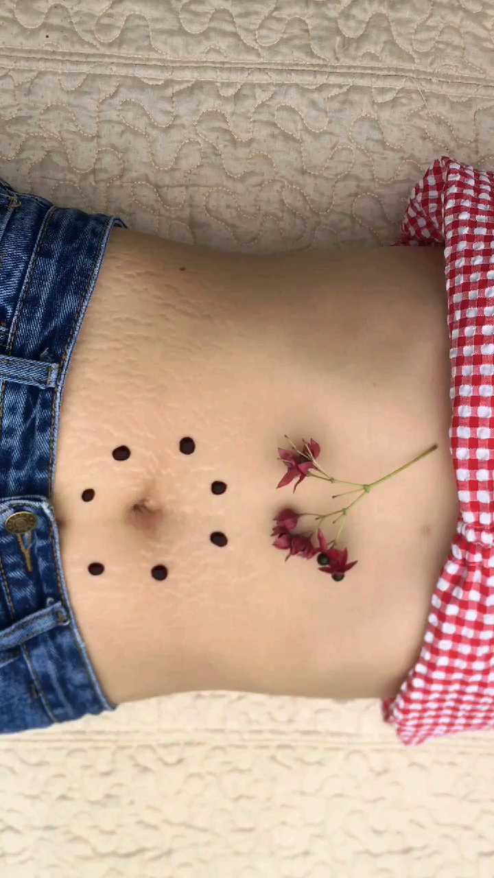 小菇子每天让我滴几滴,没想到真的有效,产后大肚腩不见了