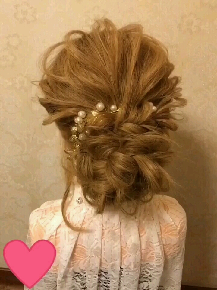 新娘花苞头造型