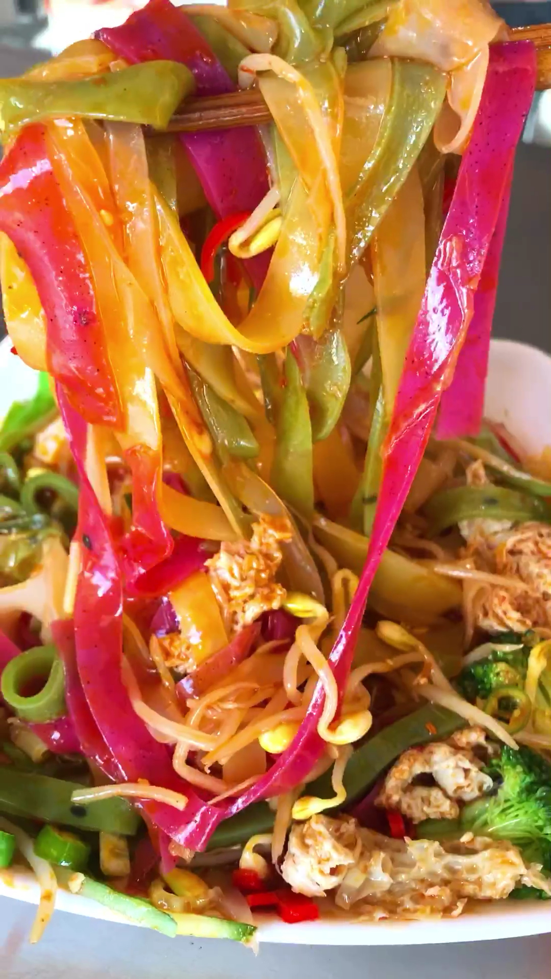 美食#彩色果蔬凉皮实地学习中!