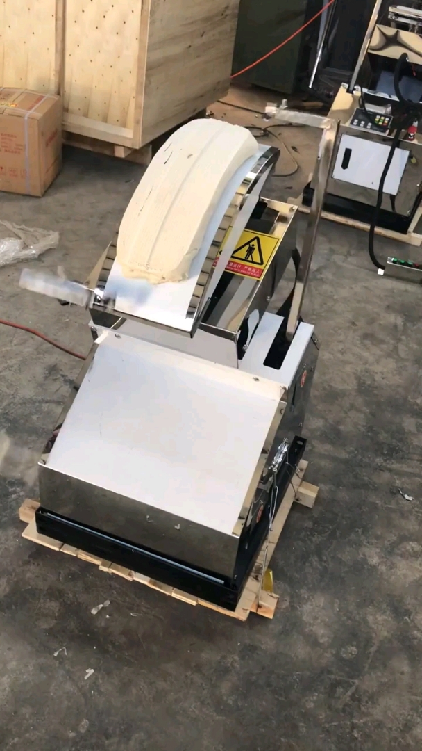 全自动刀削面机器人