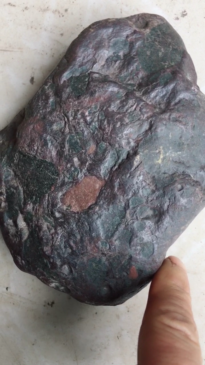 记录我的农村生活#钛辉无球粒陨石重2斤4两!弱磁