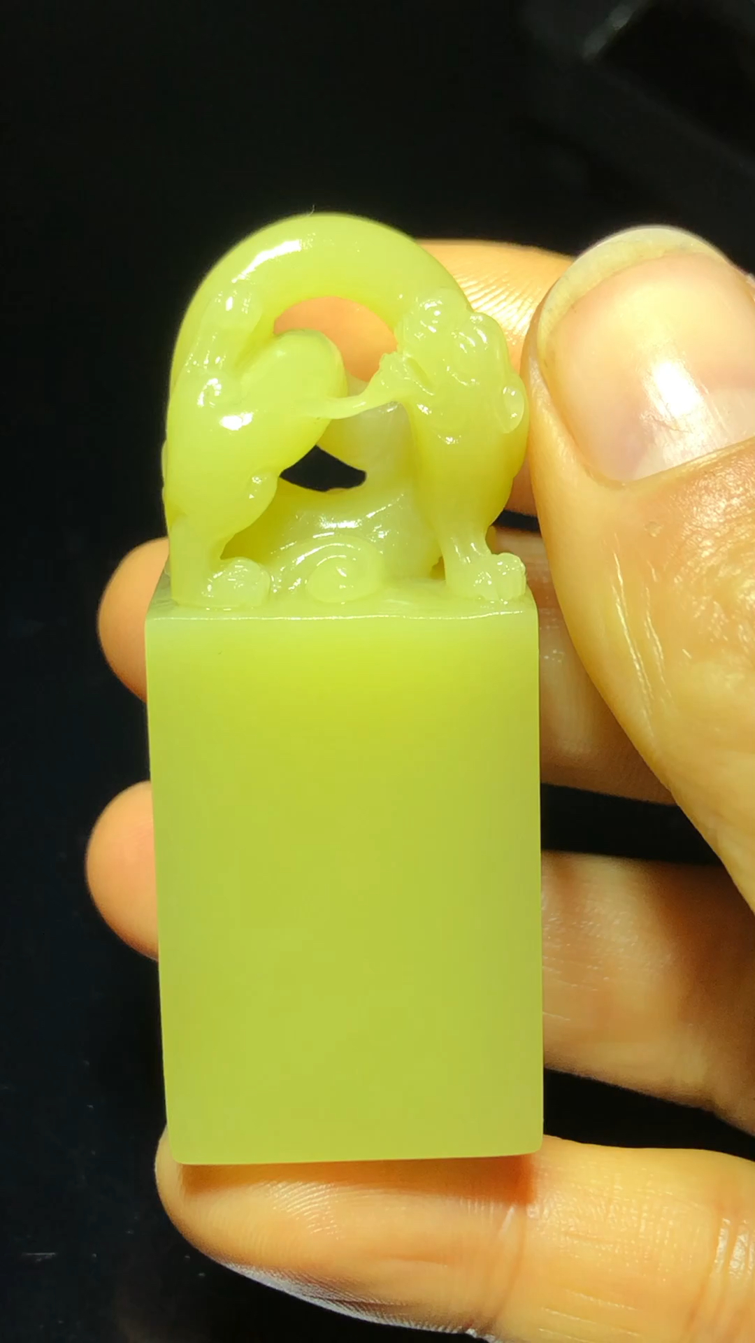 青田封门灯光冻